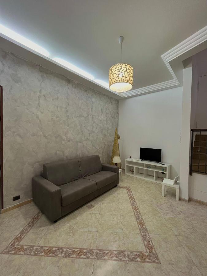 Couette-café Barbi's House Naples